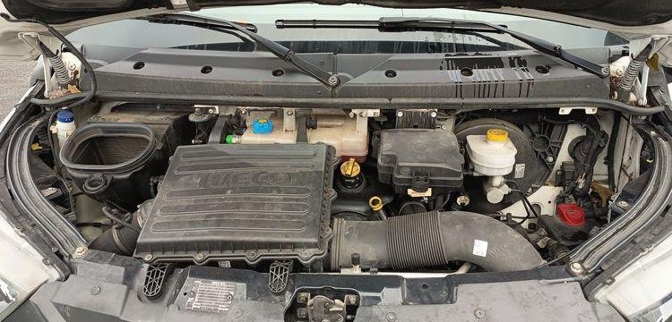 IVECO DAILY VI 35C16 2,3D 16 V – DIESEL – 270276 KMS – ANNEE 2021 BLANC GD-909-BW