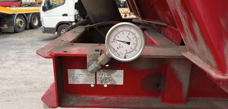 STAS BENNE A FERRAILLE 60M3 3 S300CX 3  ESSIEUX – PTAC : 42 TONNES – ANNEE 2017  GE-110-YZ