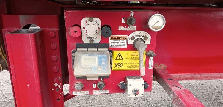STAS BENNE A FERRAILLE 60M3 3 S300CX 3  ESSIEUX – PTAC : 42 TONNES – ANNEE 2017  GE-110-YZ