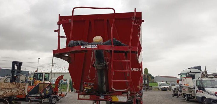 STAS BENNE A FERRAILLE 60M3 3 S300CX 3  ESSIEUX – PTAC : 42 TONNES – ANNEE 2017  GE-110-YZ