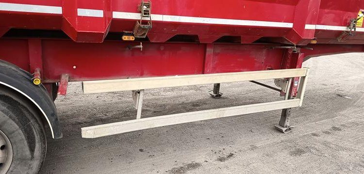 STAS BENNE A FERRAILLE 60M3 3 S300CX 3  ESSIEUX – PTAC : 42 TONNES – ANNEE 2017  GE-110-YZ