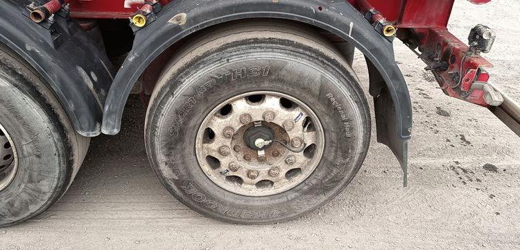 STAS BENNE A FERRAILLE 60M3 3 S300CX 3  ESSIEUX – PTAC : 42 TONNES – ANNEE 2017  GE-110-YZ