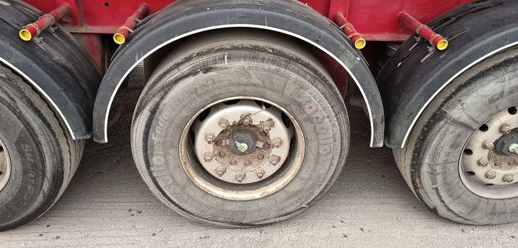 STAS BENNE A FERRAILLE 60M3 3 S300CX 3  ESSIEUX – PTAC : 42 TONNES – ANNEE 2017  GE-110-YZ