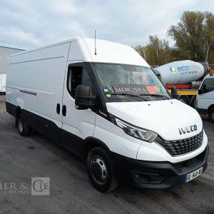 IVECO DAILY VI 35C16 2,3 D 16V HI – MATIC 156 CV – BOITE AUTO – DIESEL – 263107 KMS BLANC GE-649-AB