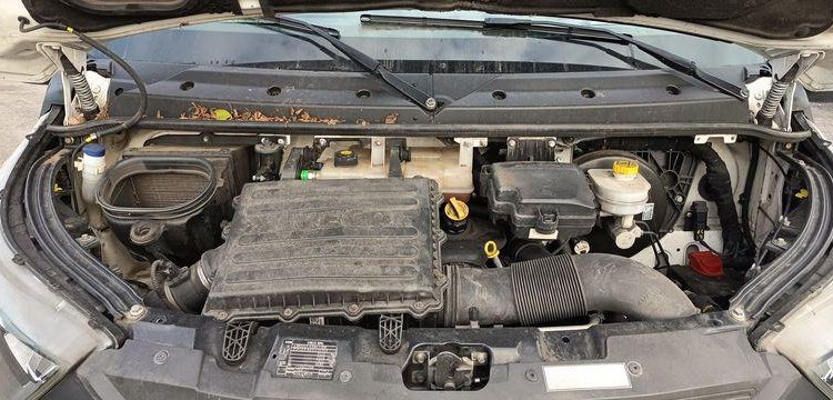 IVECO DAILY VI 35C16 2,3 D 16V HI – MATIC 156 CV – BOITE AUTO – DIESEL – 263107 KMS BLANC GE-649-AB