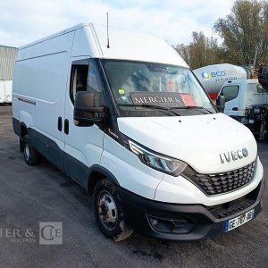 IVECO DAILY VI 35C14 2,3 D 16V HI-MATIC 156 CV – BOITE AUTO – DIESEL – 119802 KMS BLANC GE-767-AB