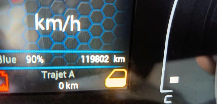 IVECO DAILY VI 35C14 2,3 D 16V HI-MATIC 156 CV – BOITE AUTO – DIESEL – 119802 KMS BLANC GE-767-AB