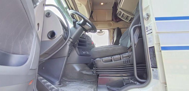 DAF XF 480 FT – PTRA 44 TONNES – DIESEL 457552 KMS – ANNEE 2022 BLANC GG-732-JZ