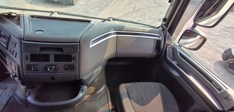 DAF XF 480 FT – PTRA 44 TONNES – DIESEL 457552 KMS – ANNEE 2022 BLANC GG-732-JZ