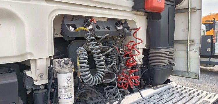 DAF XF 480 FT – PTRA 44 TONNES – DIESEL 457552 KMS – ANNEE 2022 BLANC GG-732-JZ