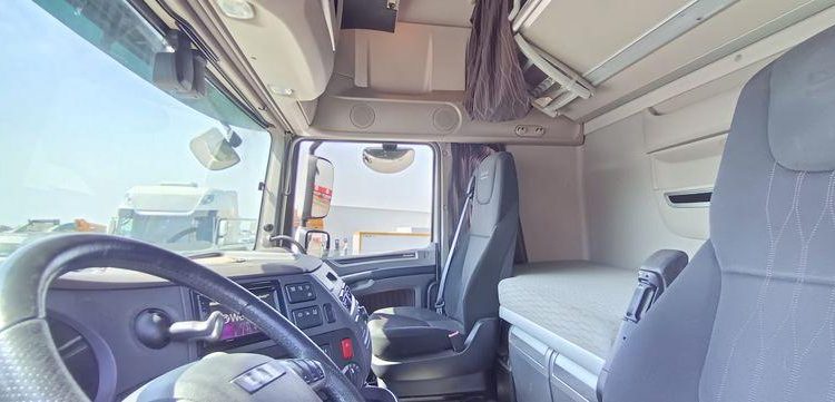 DAF XF 480 FT PTRA 44 TONNES – DIESEL – 478790 KMS – ANNEE 2022 BLANC GJ-500-AA