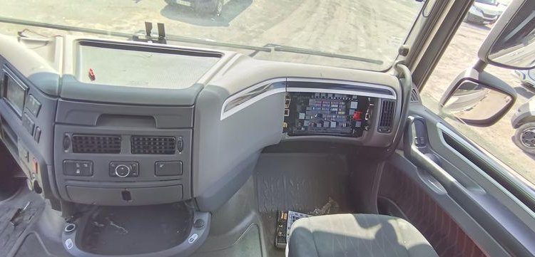 DAF XF 480 FT PTRA 44 TONNES – DIESEL – 478790 KMS – ANNEE 2022 BLANC GJ-500-AA