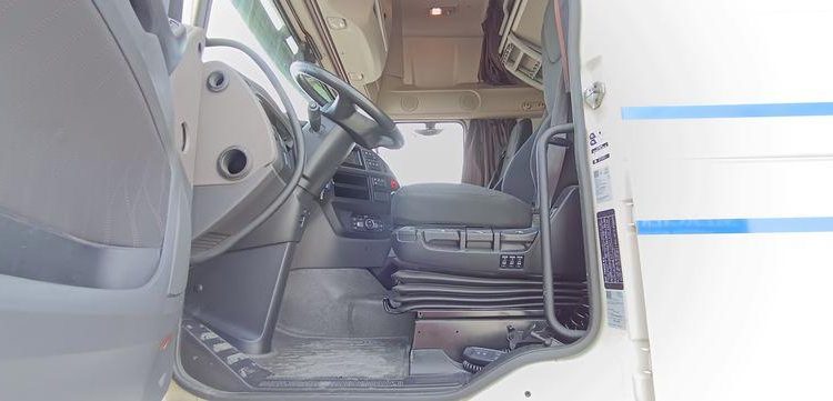 DAF XF 480 FT – PTRA 44 TONNES – DIESEL – 446670 KMS – ANNEE 2022 BLANC GJ-517-AA