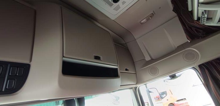 DAF XF 480 FT – PTRA 44 TONNES – DIESEL – 446670 KMS – ANNEE 2022 BLANC GJ-517-AA