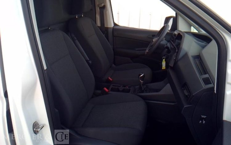 VOLKSWAGEN CADDY FO CARGO 90 CRD M5 BLANC GY-123-TQ