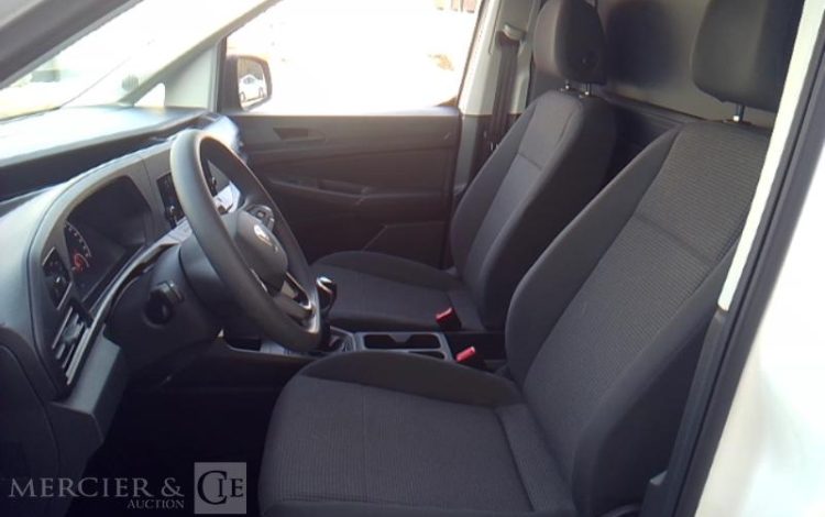 VOLKSWAGEN CADDY FO CARGO 90 CRD M5 BLANC GY-123-TQ