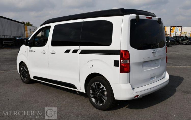 OPEL CROSSCAMP VAN URBAN OPEL BLANC PZ22136