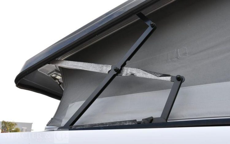 OPEL CROSSCAMP VAN URBAN OPEL BLANC PZ22136