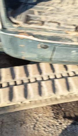 HYUNDAI MINI PELLE SUR CHENILLES 3,8 TONNES  ROB1812