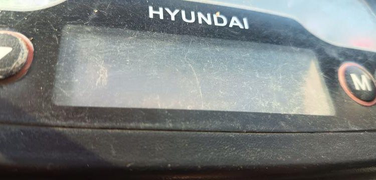 HYUNDAI MINI PELLE SUR CHENILLES 3,8 TONNES  ROB1812