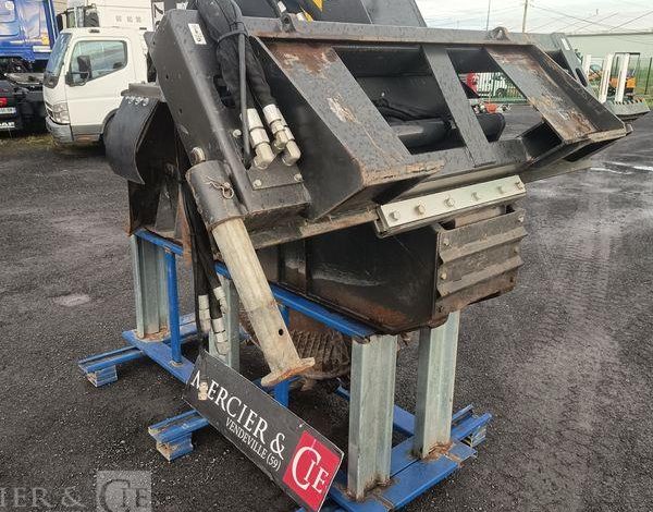 BOBCAT SCIE A ROCHE  SARWS24