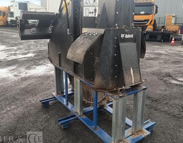 BOBCAT SCIE A ROCHE  SARWS24