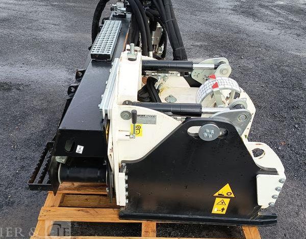 SIMEX RABOTEUSE AUTO NIVELLANTE AVEC TAPIS CONVOYEUR  SPLC18HP