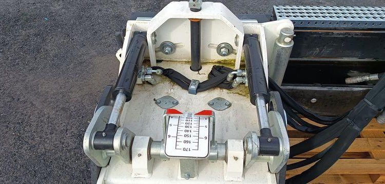 SIMEX RABOTEUSE AUTO NIVELLANTE AVEC TAPIS CONVOYEUR  SPLC18HP