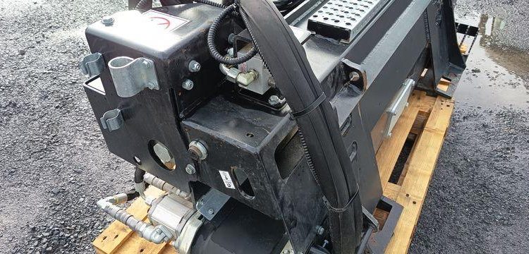 SIMEX RABOTEUSE AUTO NIVELLANTE AVEC TAPIS CONVOYEUR  SPLC18HP