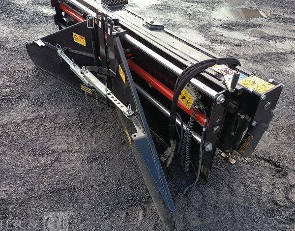 SIMEX EPANDEUSE D’ASPHALTE  SST200