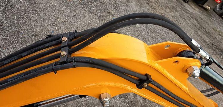 HIGHTOP MICROPELLE HT10 SUR CHENILLES DIESEL 1T – ANNEE 2025 – MATERIEL NEUF  1273HT