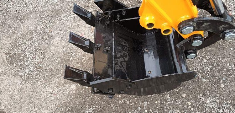 HIGHTOP MICROPELLE HT10 SUR CHENILLES DIESEL 1T – ANNEE 2025 – MATERIEL NEUF  1273HT