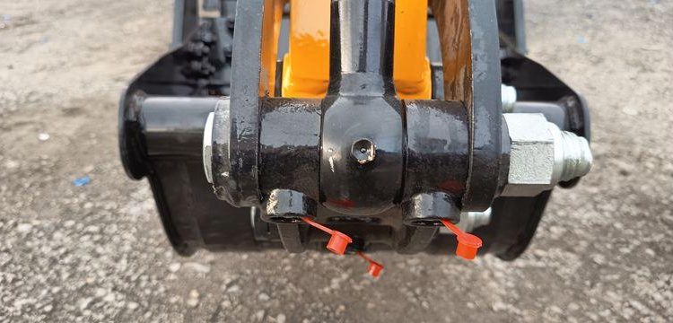 HIGHTOP MICROPELLE HT10 SUR CHENILLES DIESEL 1T – ANNEE 2025 – MATERIEL NEUF  1273HT