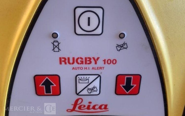 LEICA RUGBY 100  NIV010017