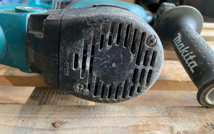 MAKITA HR2811FT  PER750010