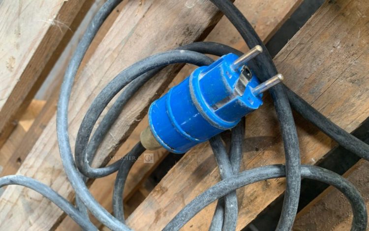 MAKITA HR2811FT  PER750010