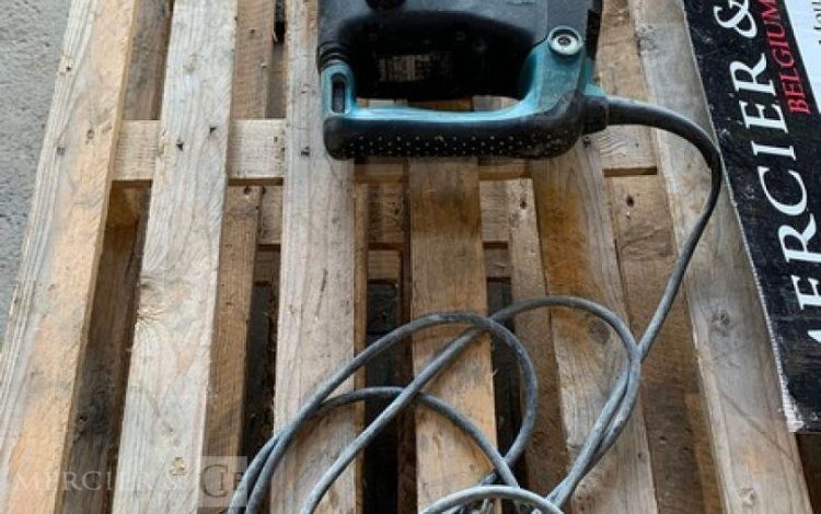 MAKITA HM1213C  PIQ011166