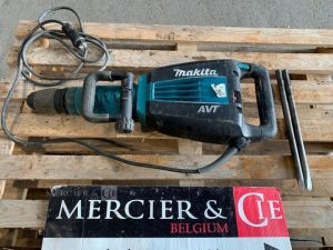 MAKITA HM1214C  PIQ010192