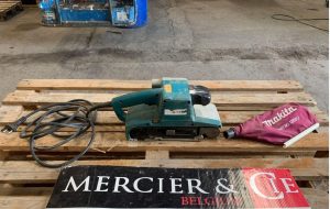 MAKITA 9404  PON010547