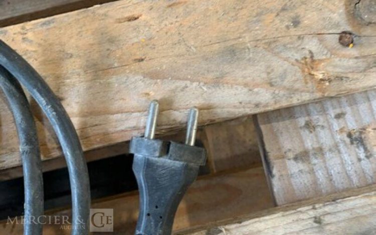 MAKITA 9404  PON010547