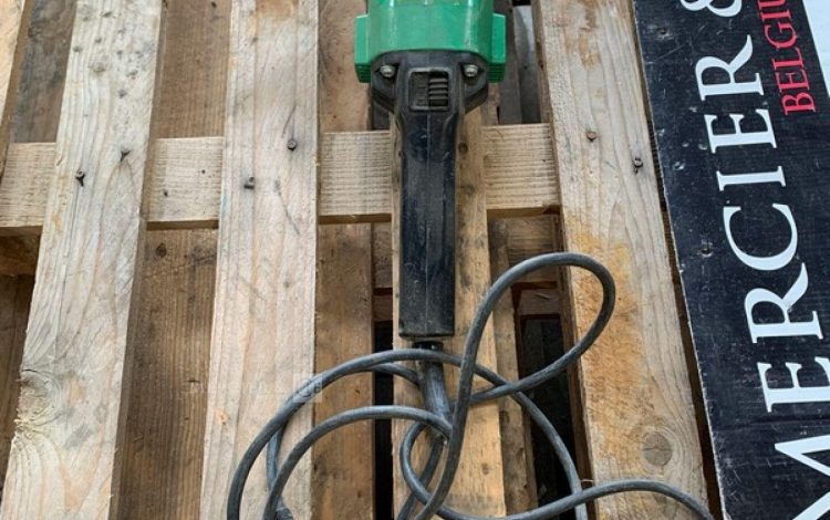 HITACHI SAT-180  PON010227