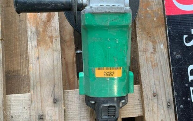 HITACHI SAT-180  PON010227