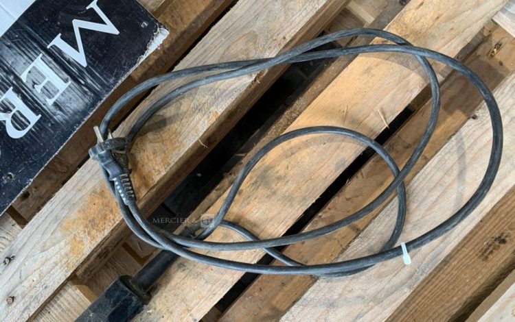 HITACHI SAT-180  PON010260