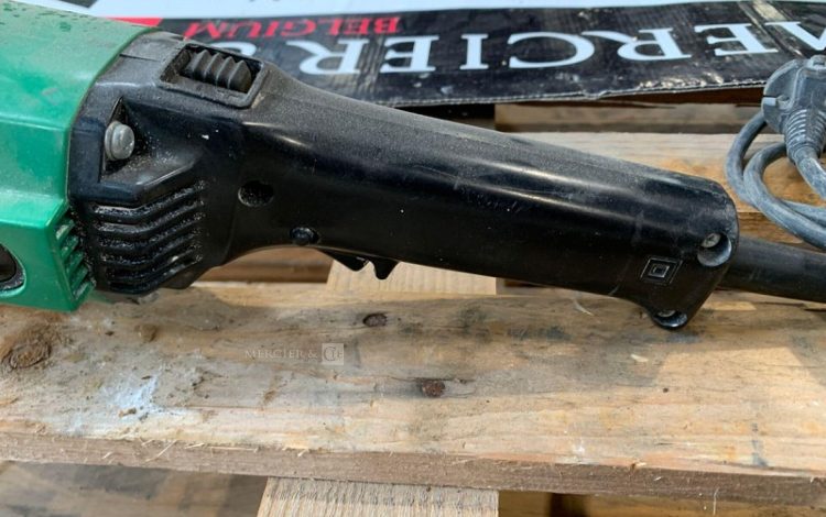 HITACHI SAT-180  PON010260