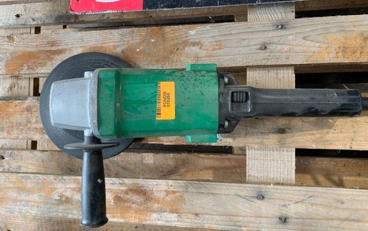 HITACHI SAT-180  PON010260