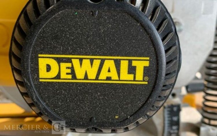 DEWALT DWS777-QS  SCI010180