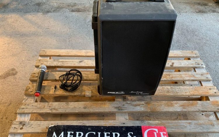 BST MEETY  SON007882