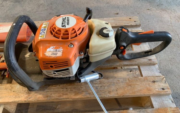 STIHL HS82R  TAI010545