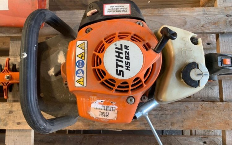 STIHL HS82R  TAI010545