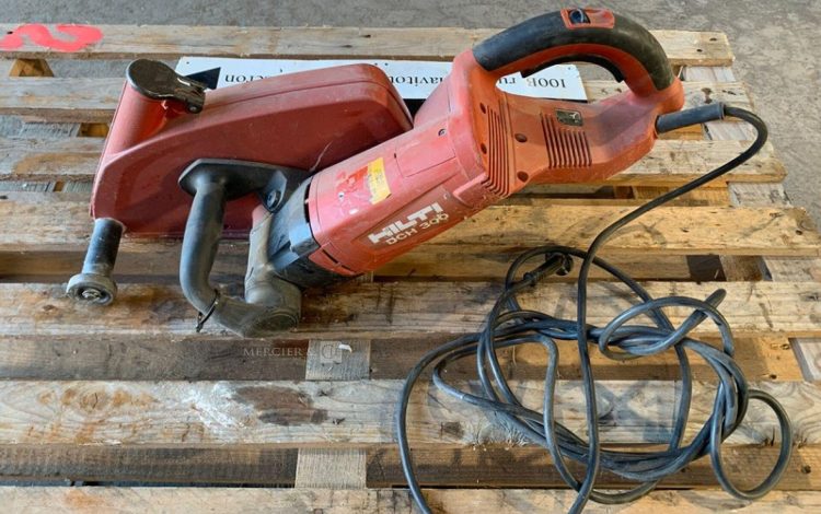 HILTI DCH300  TRO010629